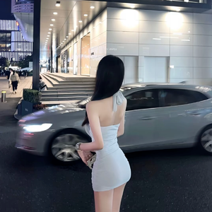 91少萝疯狂❌喷水自慰
